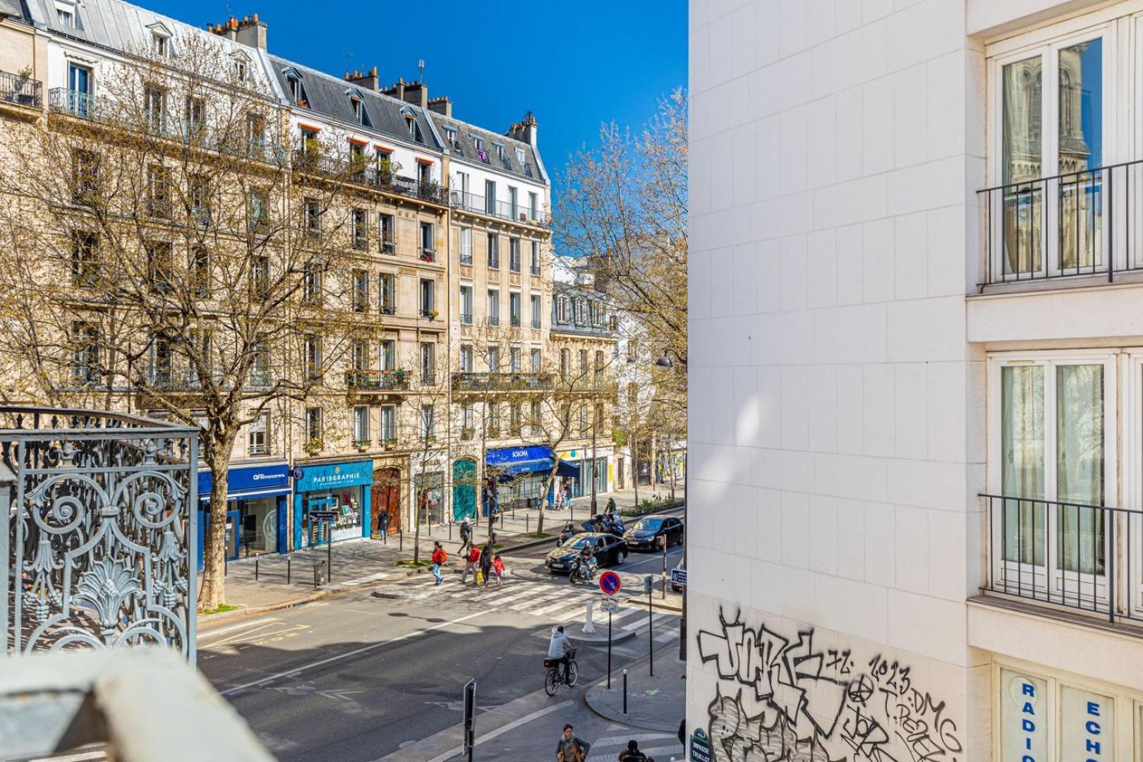 Appartamento Guestready - Vivid Dream In The 11Th Arr. Parigi Esterno foto